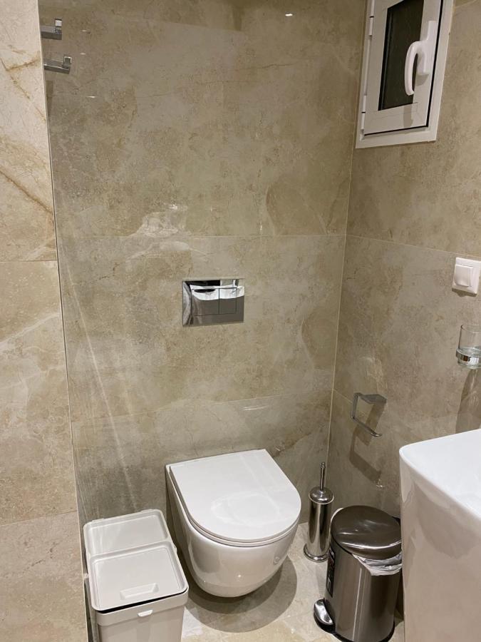 Ag.Sofias Pedestrian Area Luxury Ap. & Big Balcony Apartment Thessaloníki Luaran gambar
