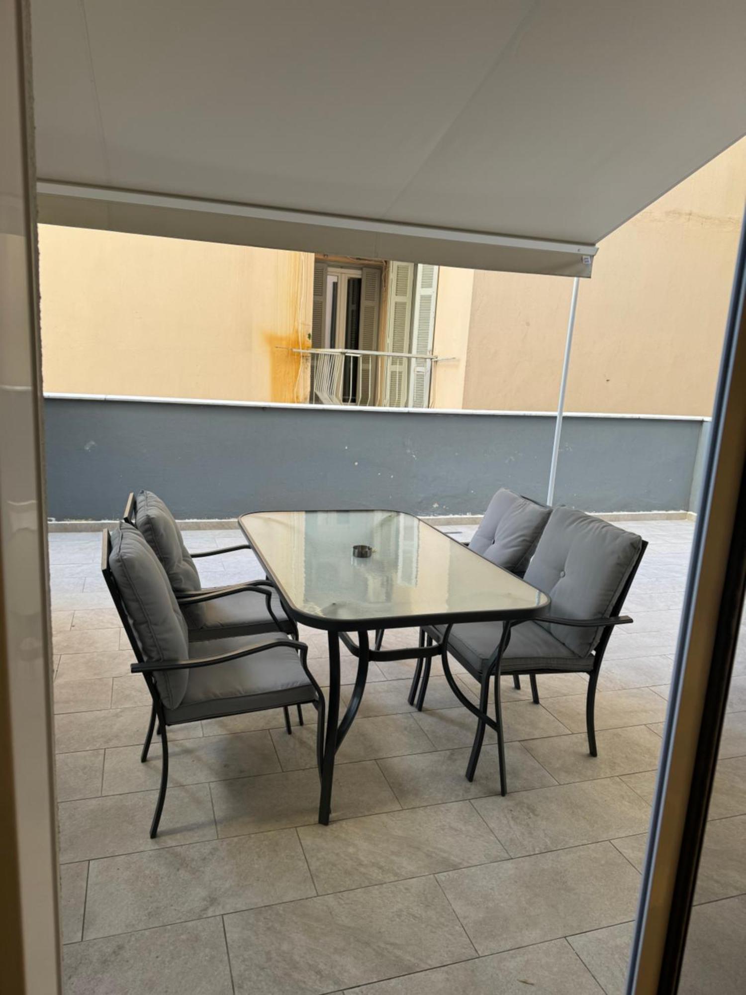 Ag.Sofias Pedestrian Area Luxury Ap. & Big Balcony Apartment Thessaloníki Luaran gambar